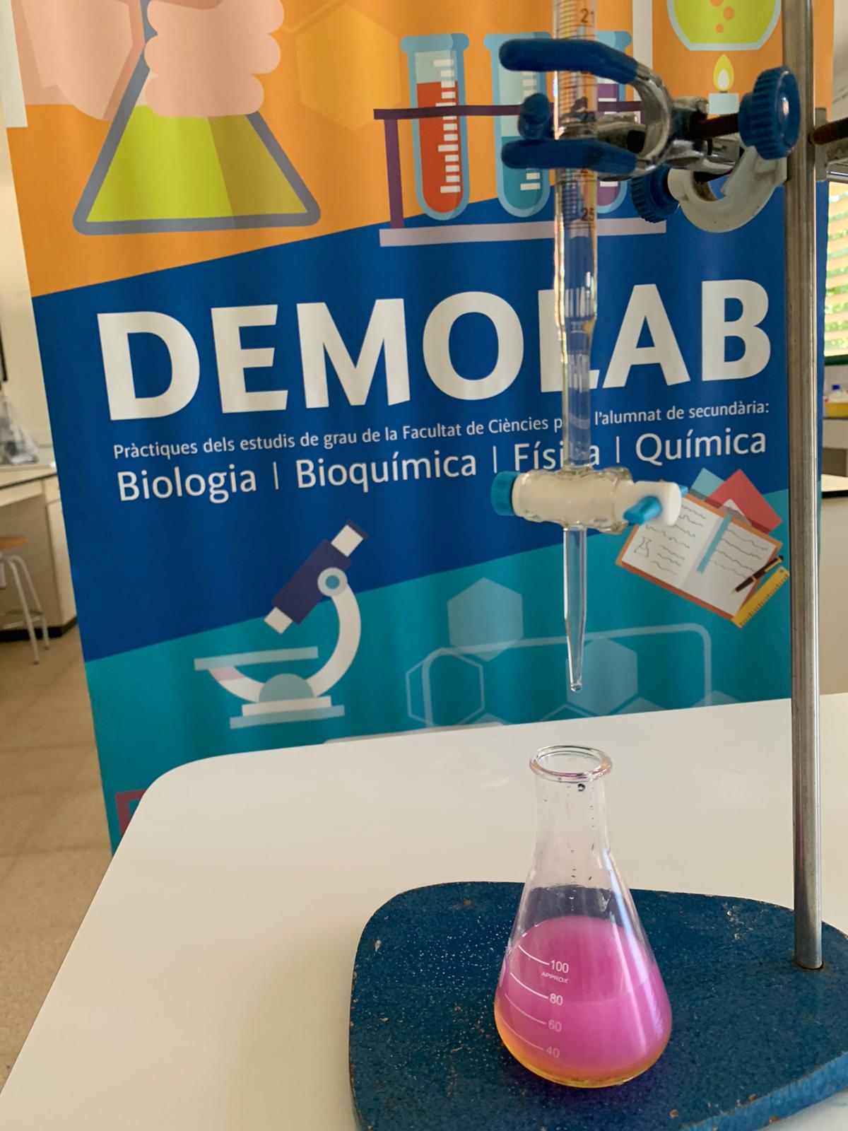 Grau de Química. «Determinació de l'acidesa de l'oli d'oliva»